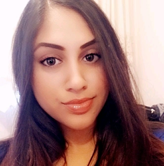 Meet your Posher, Samantha - Picture 1 of 1